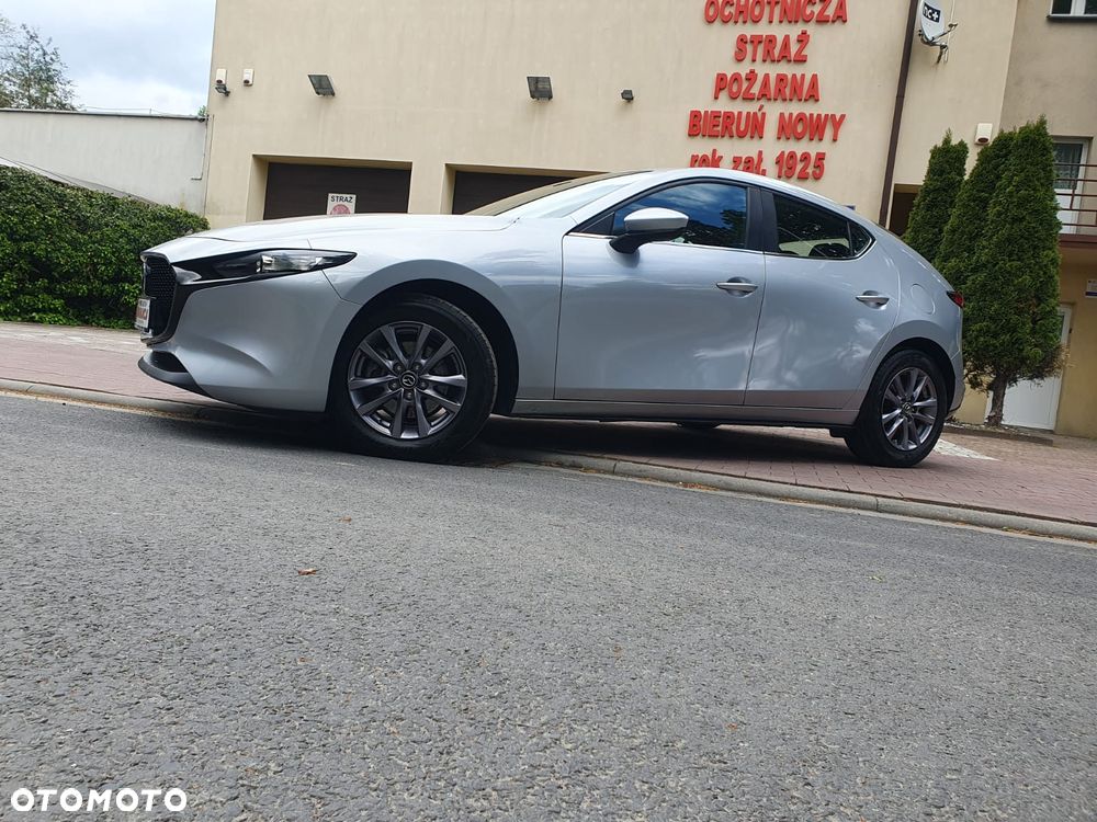 Mazda 3 SKYACTIV-G 2.0 M-Hybrid - 4