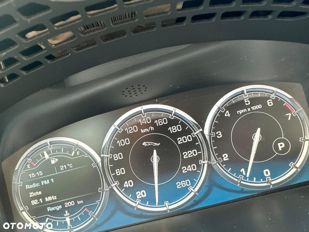 Jaguar XJ 3.0 T AWD Premium Luxury - 22
