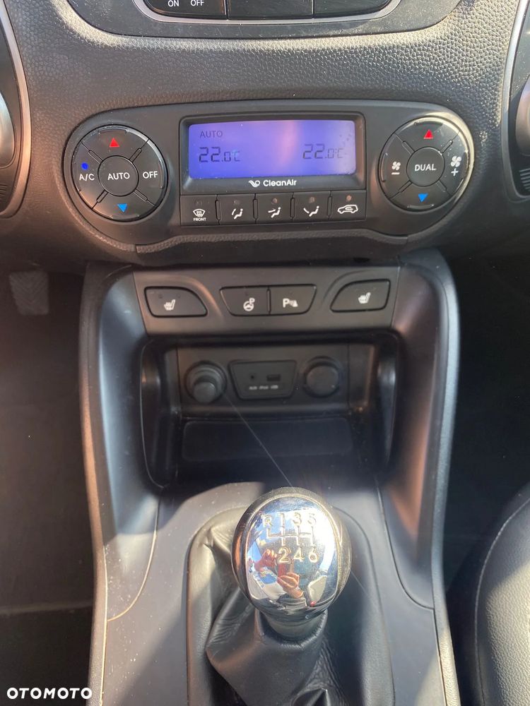 Hyundai ix35 1.7 CRDi Premium 2WD - 17