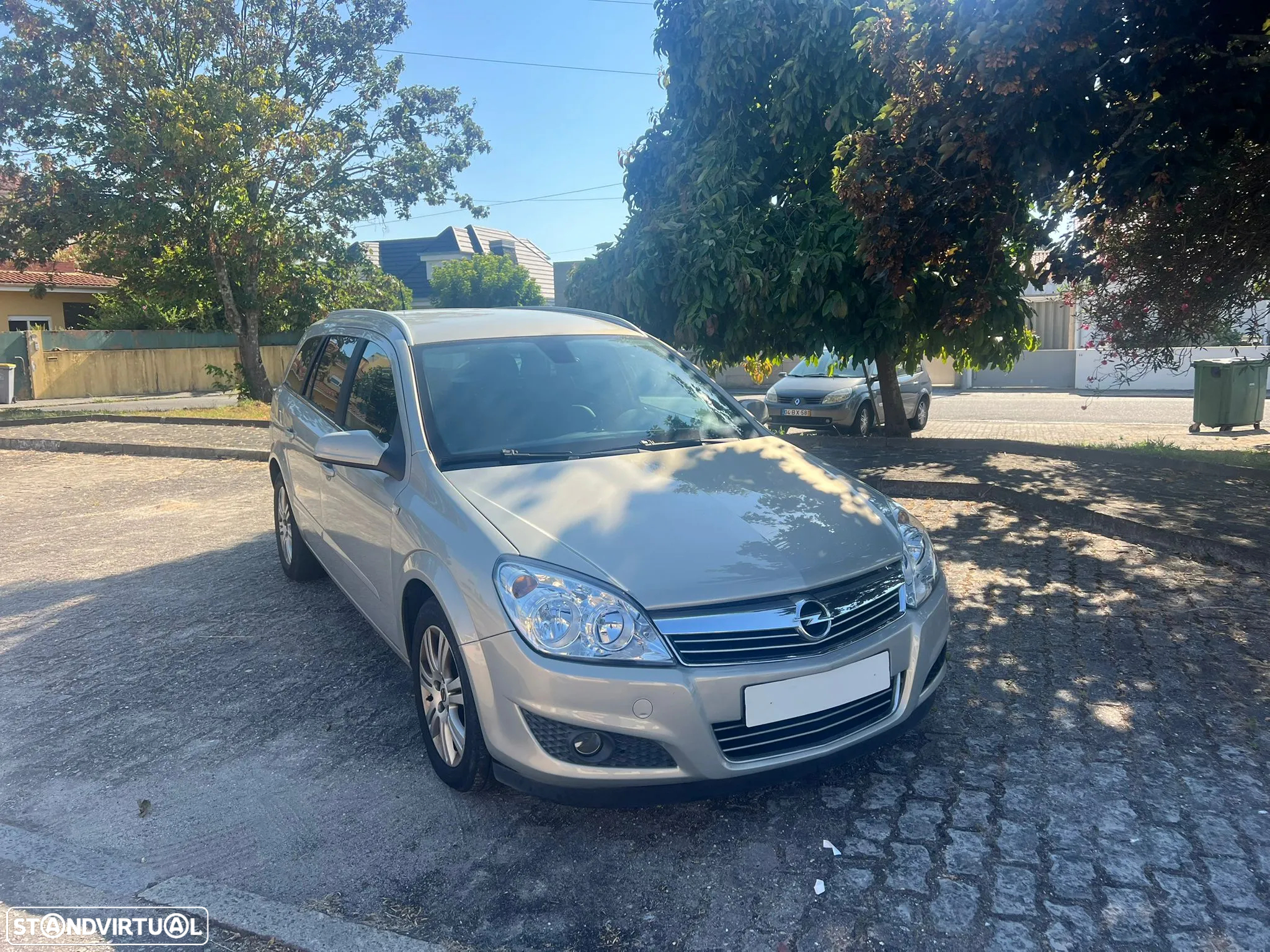 Opel Astra 1.7 CDTi Edition - 2