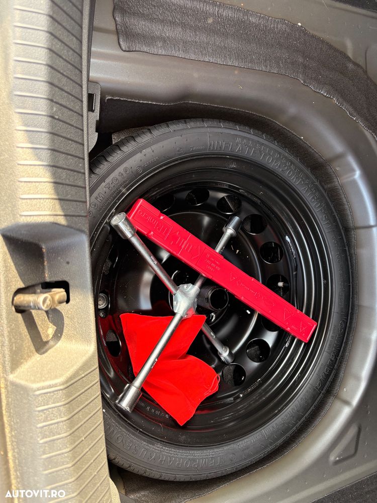 Volkswagen Taigo 1.0 TSI DSG Advanced - 13