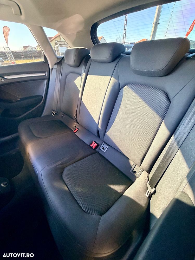 Audi A3 ack 1.6 TDI S tronic - 7