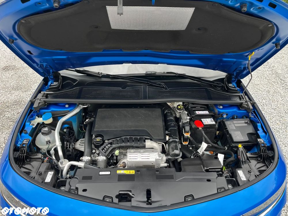 Opel Astra 1.2 Turbo Business Edition - 37