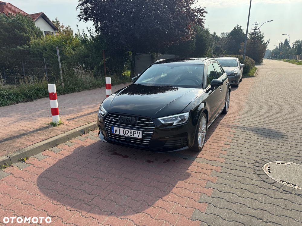 Audi A3 Sportback - 3