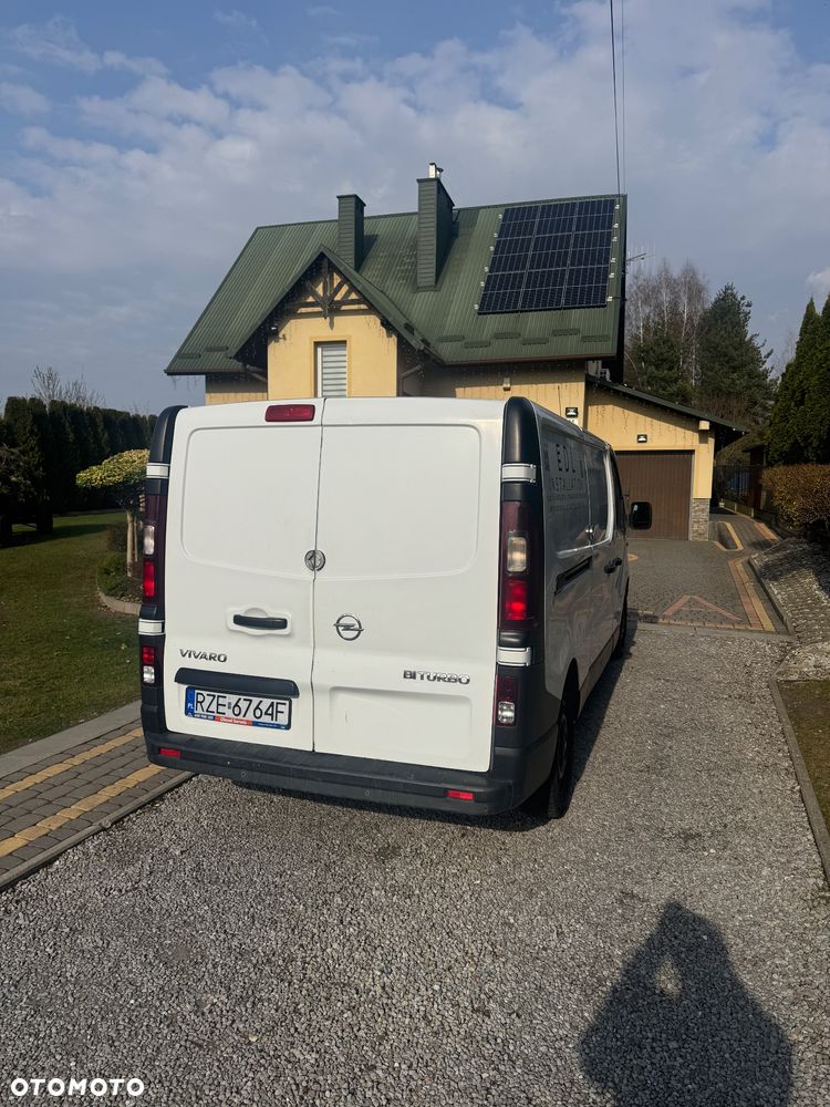 Opel Vivaro - 4