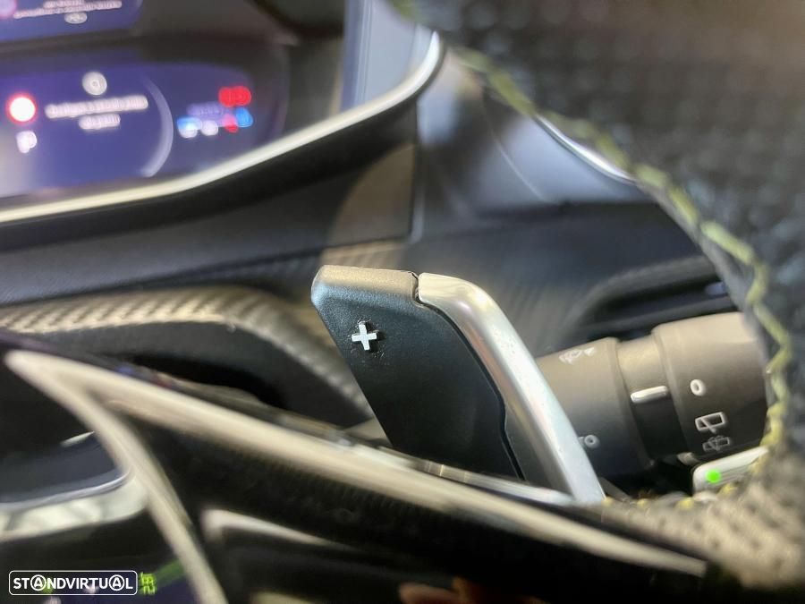 Peugeot 2008 1.2 PureTech GT Pack EAT8 - 14