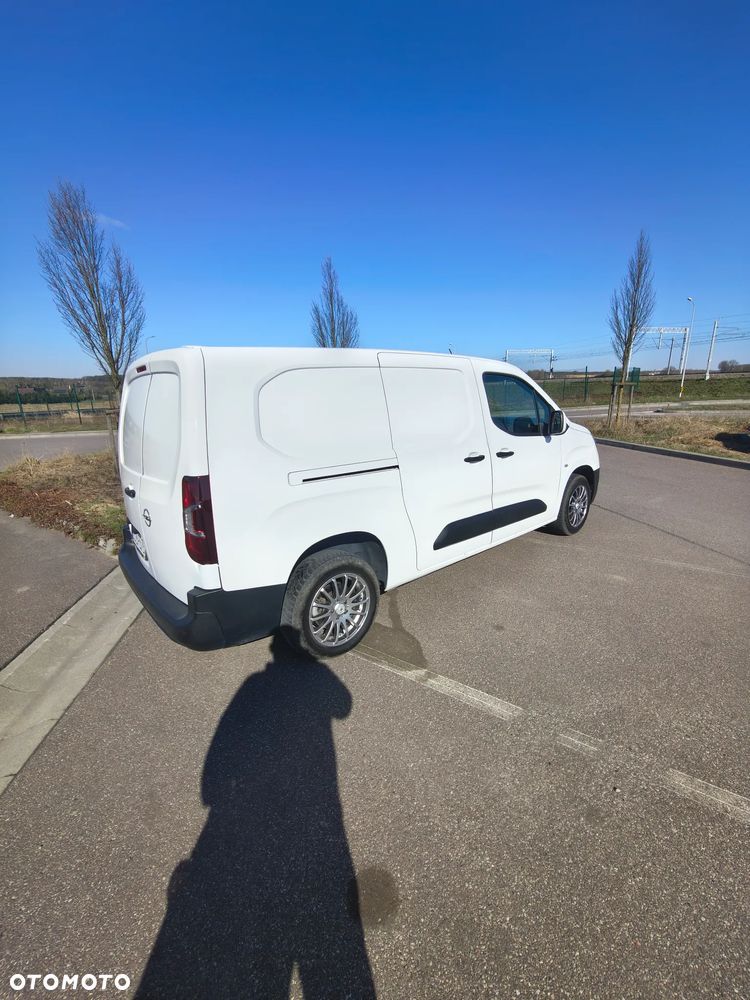 Opel COMBO - 4