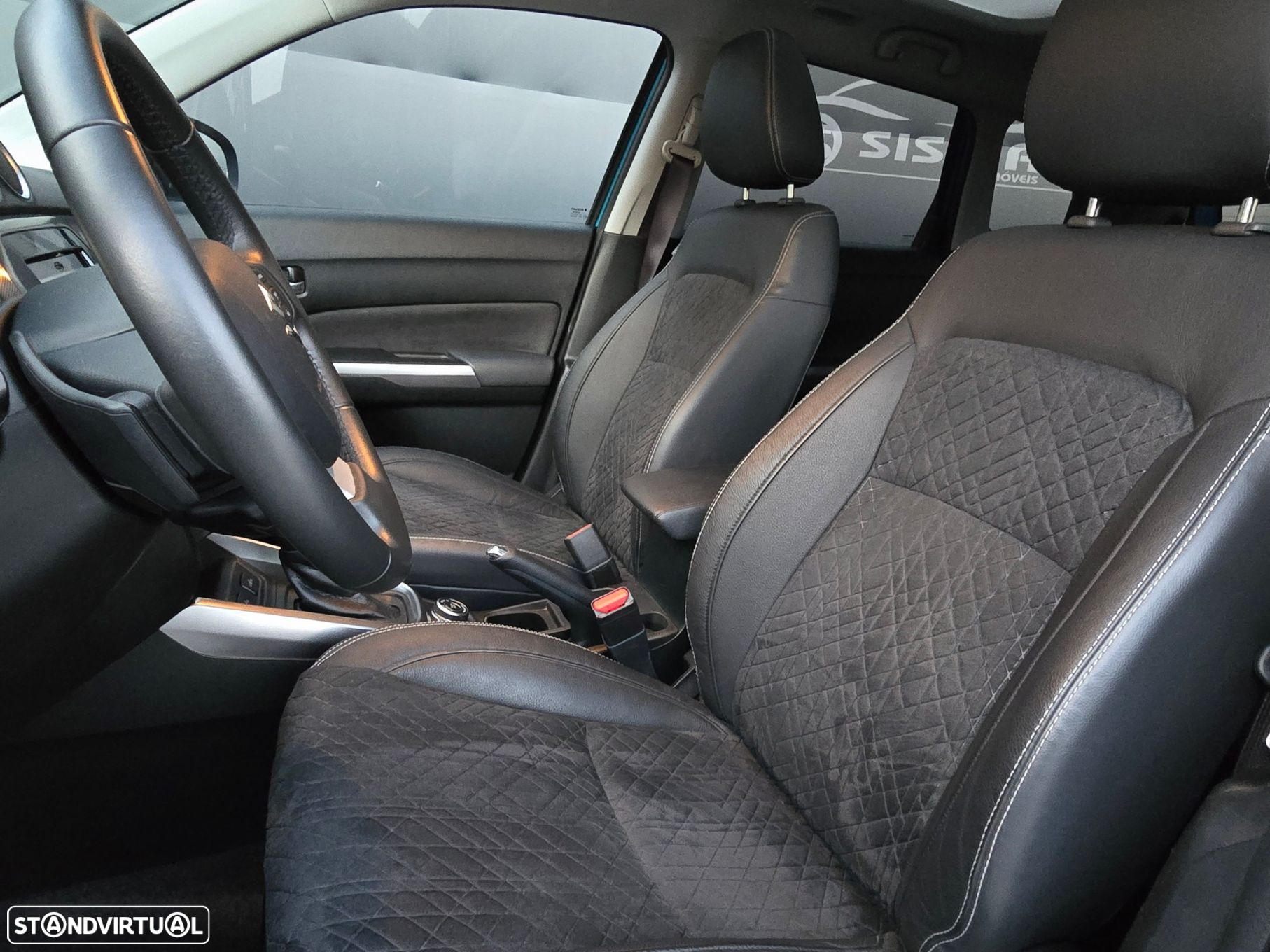 Suzuki Vitara - 22