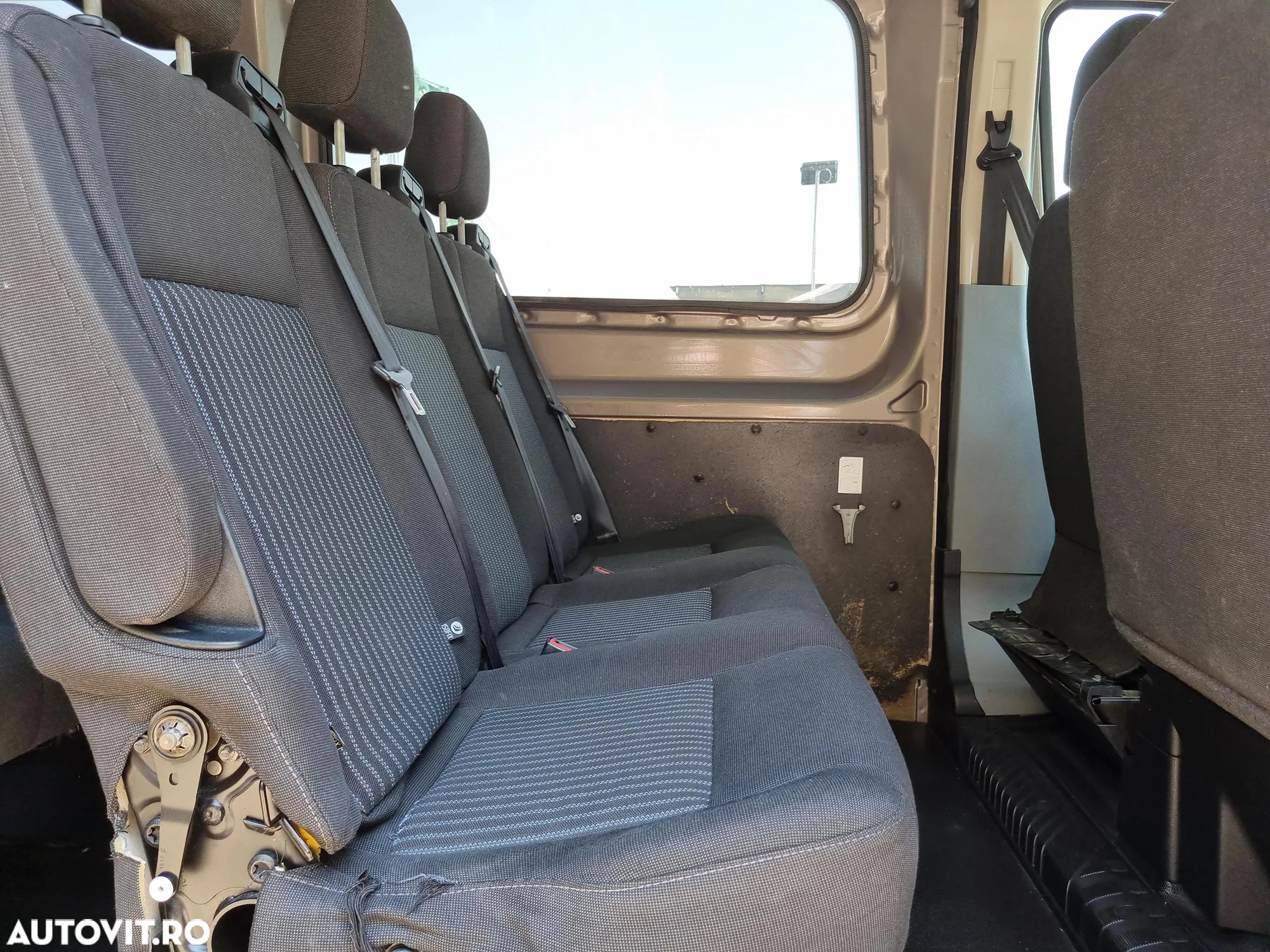Ford Transit - 13