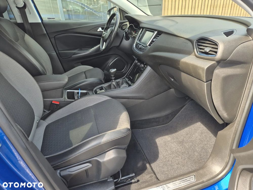 Opel Grandland X 1.2 Start/Stop Business INNOVATION - 31