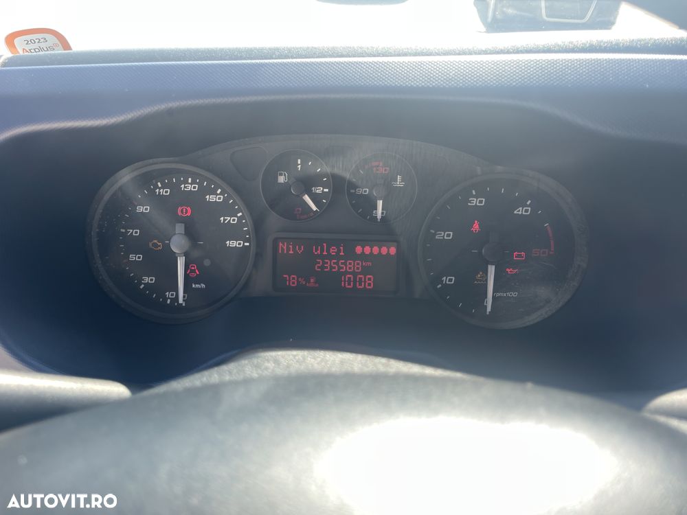 Iveco Daily 35C18 3.0D PRELATA LIFT PUNTE DUBLA - 29