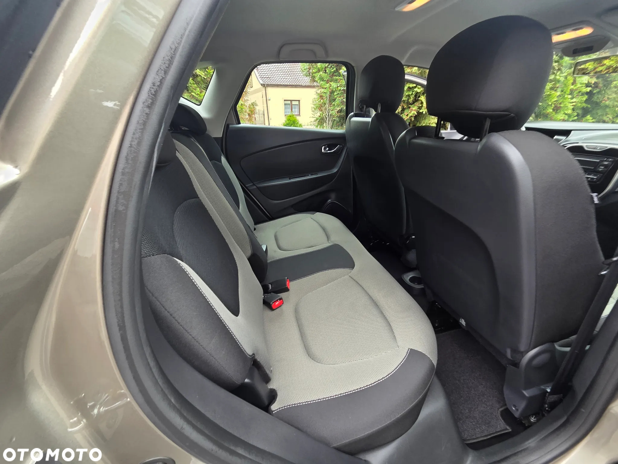 Renault Captur 1.5 dCi Energy Intens - 30