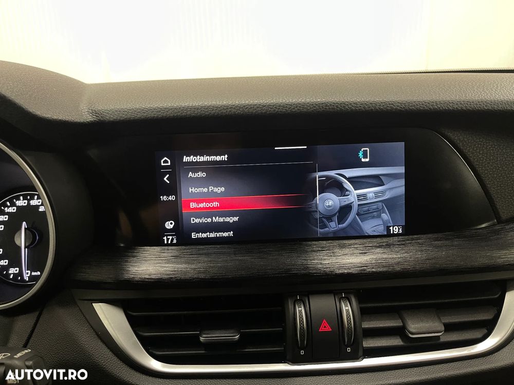 Alfa Romeo Stelvio 2.2 16V AT8 - 18