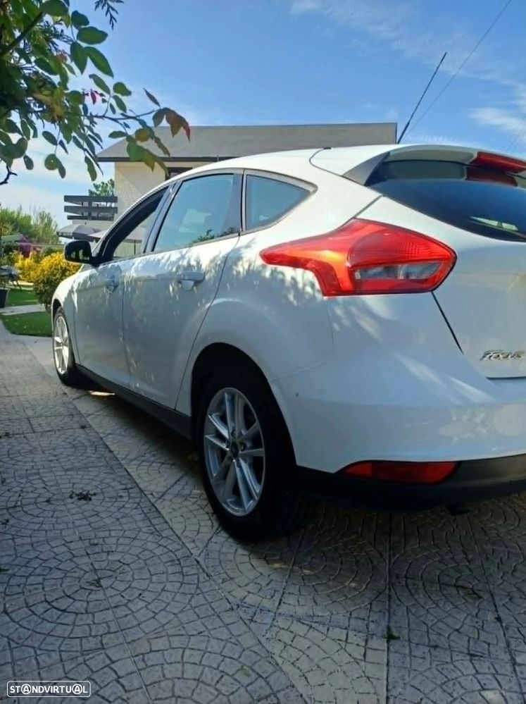 Ford Focus 1.5 TDCi Trend+ - 5