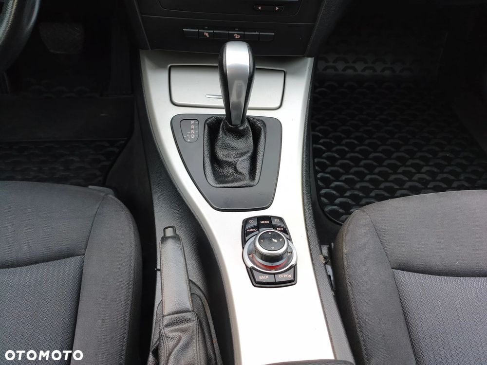 BMW Seria 3 - 30