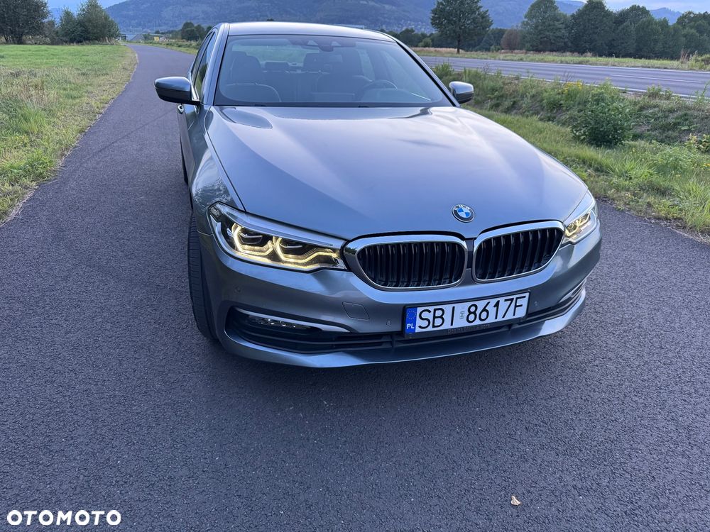 BMW Seria 5 520i - 5