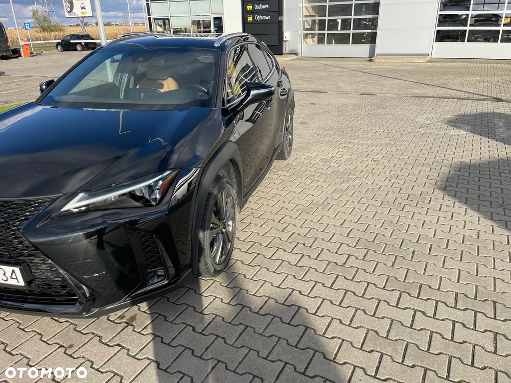 Lexus UX 200 GPF F Sport Design 2WD - 4