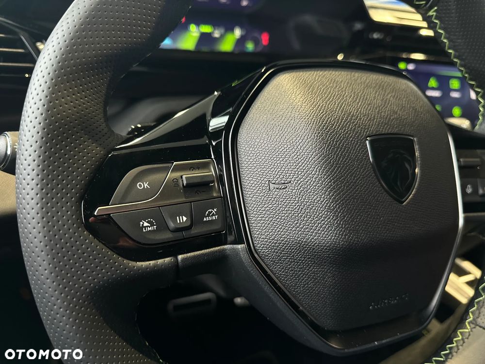 Peugeot 308 1.2 mHEV GT S&S e-DCS6 - 15