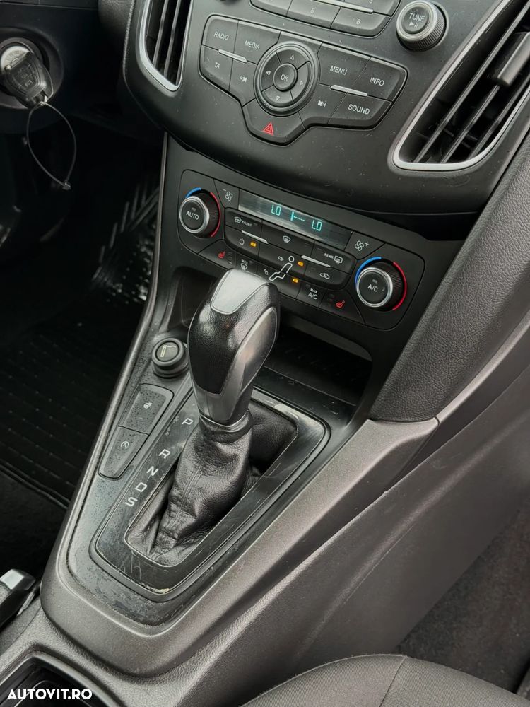 Ford Focus 1.0 EcoBoost Active Business - 12