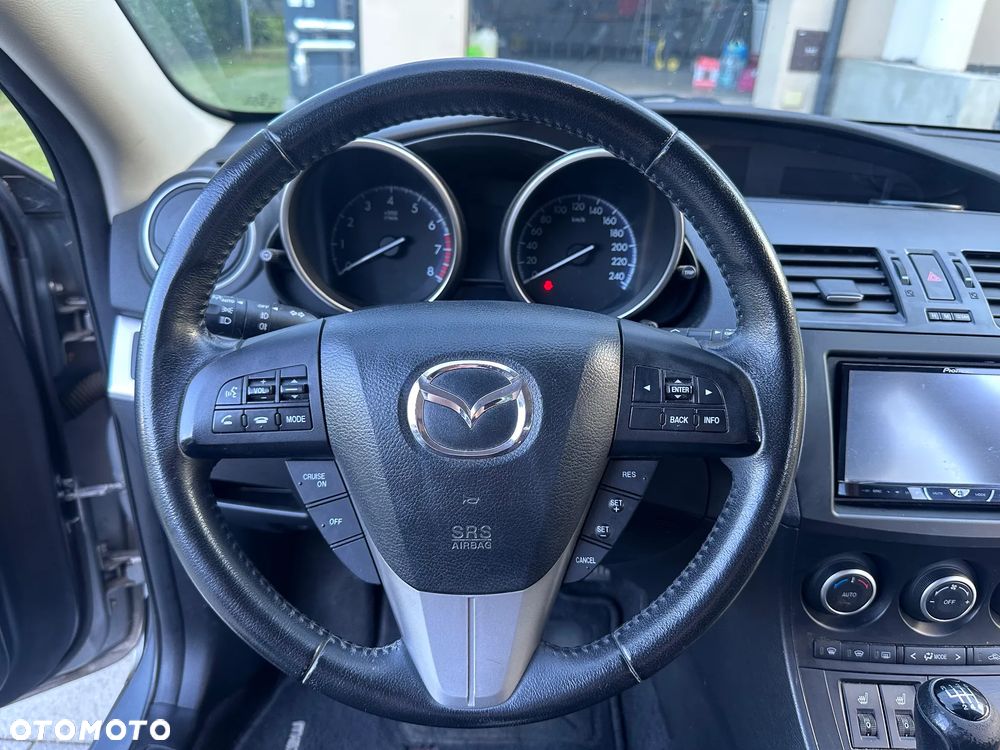 Mazda 3 - 15