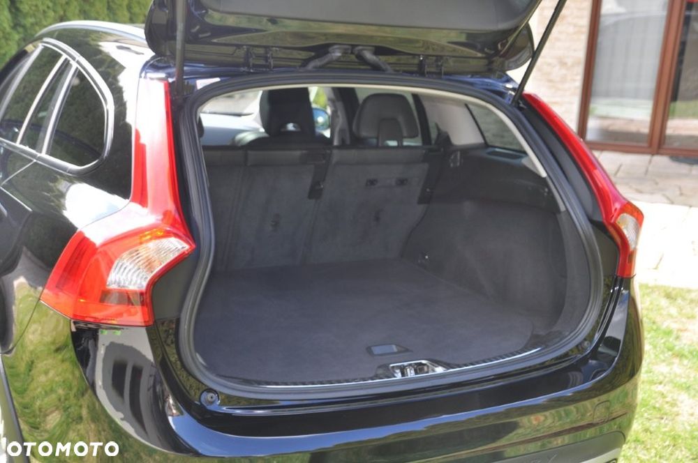 Volvo V60 T5 Drive-E Momentum - 12