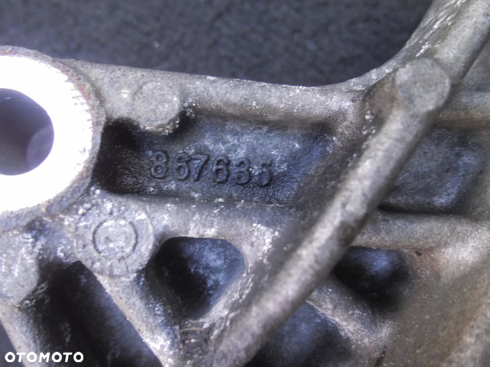 ŁAPA WSPORNIK ALTERNATORA DACIA SANDERO I 1 1.2 16V 7700864288 CLIO II POSIADAM 2 SZT - 5