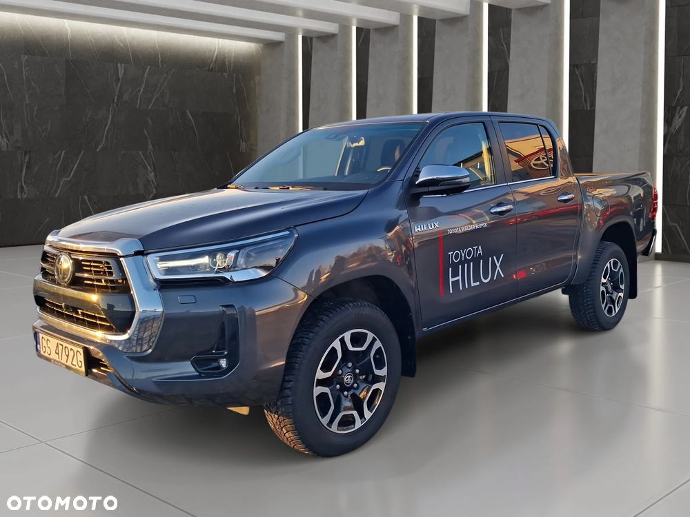 Toyota Hilux 2.8 D-4D mHEV Double Cab Executive 4x4 - 2