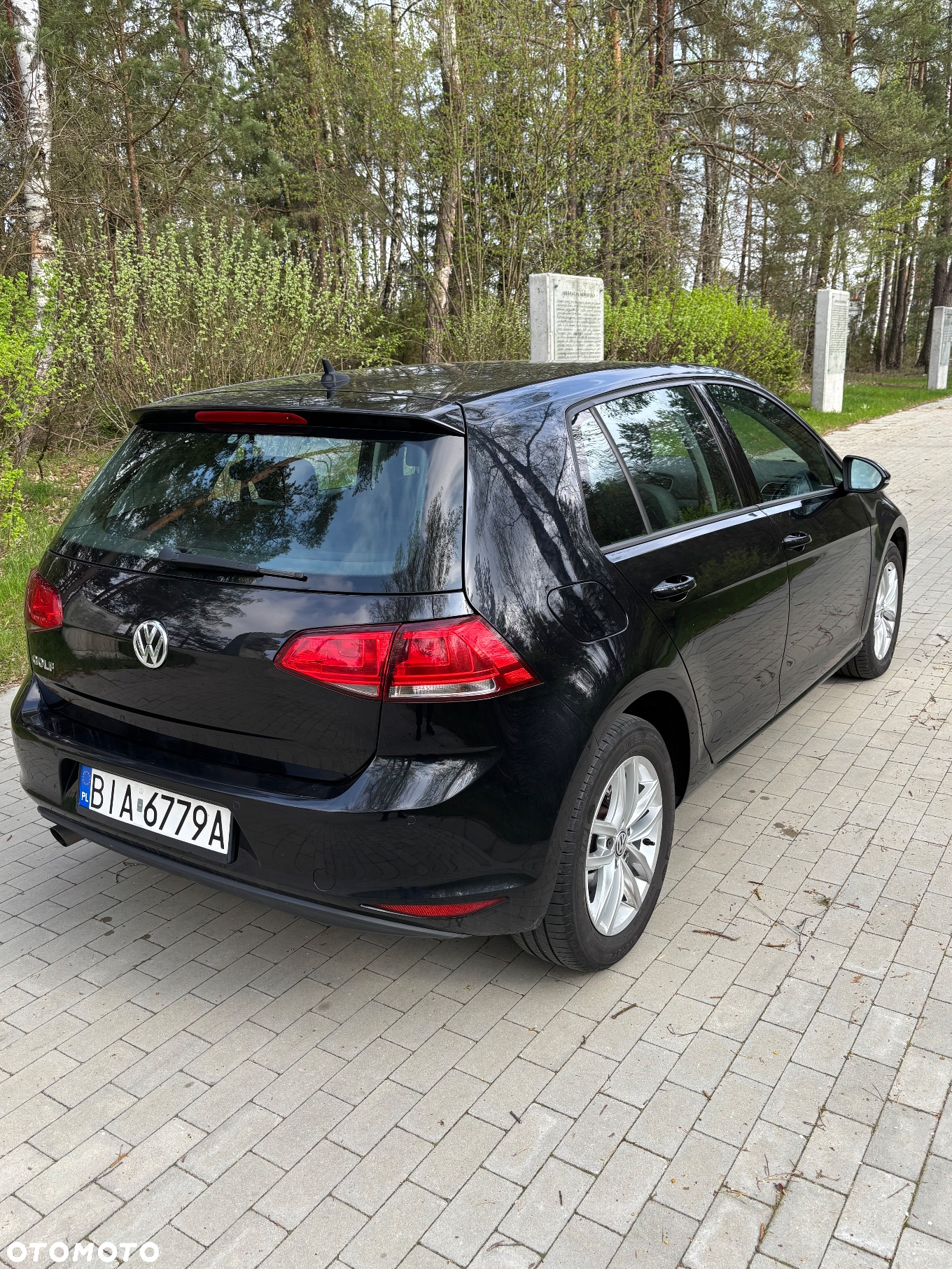 Volkswagen Golf VII 1.6 TDI BMT Comfortline - 3