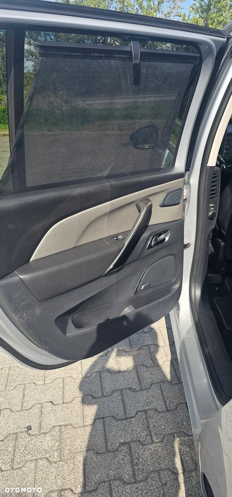 Citroën C4 Grand Picasso - 13