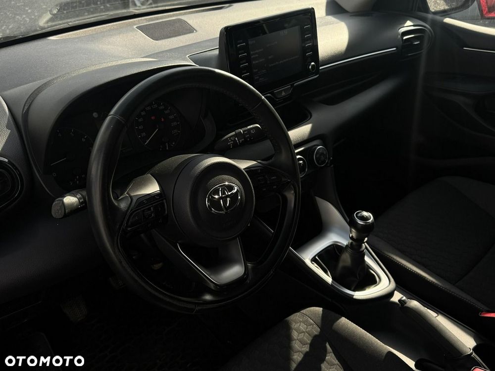 Toyota Yaris 1.5 Comfort - 9