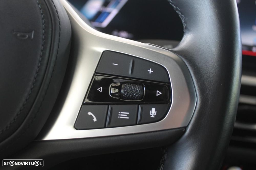 BMW i4 eDrive40 Desportiva M - 40