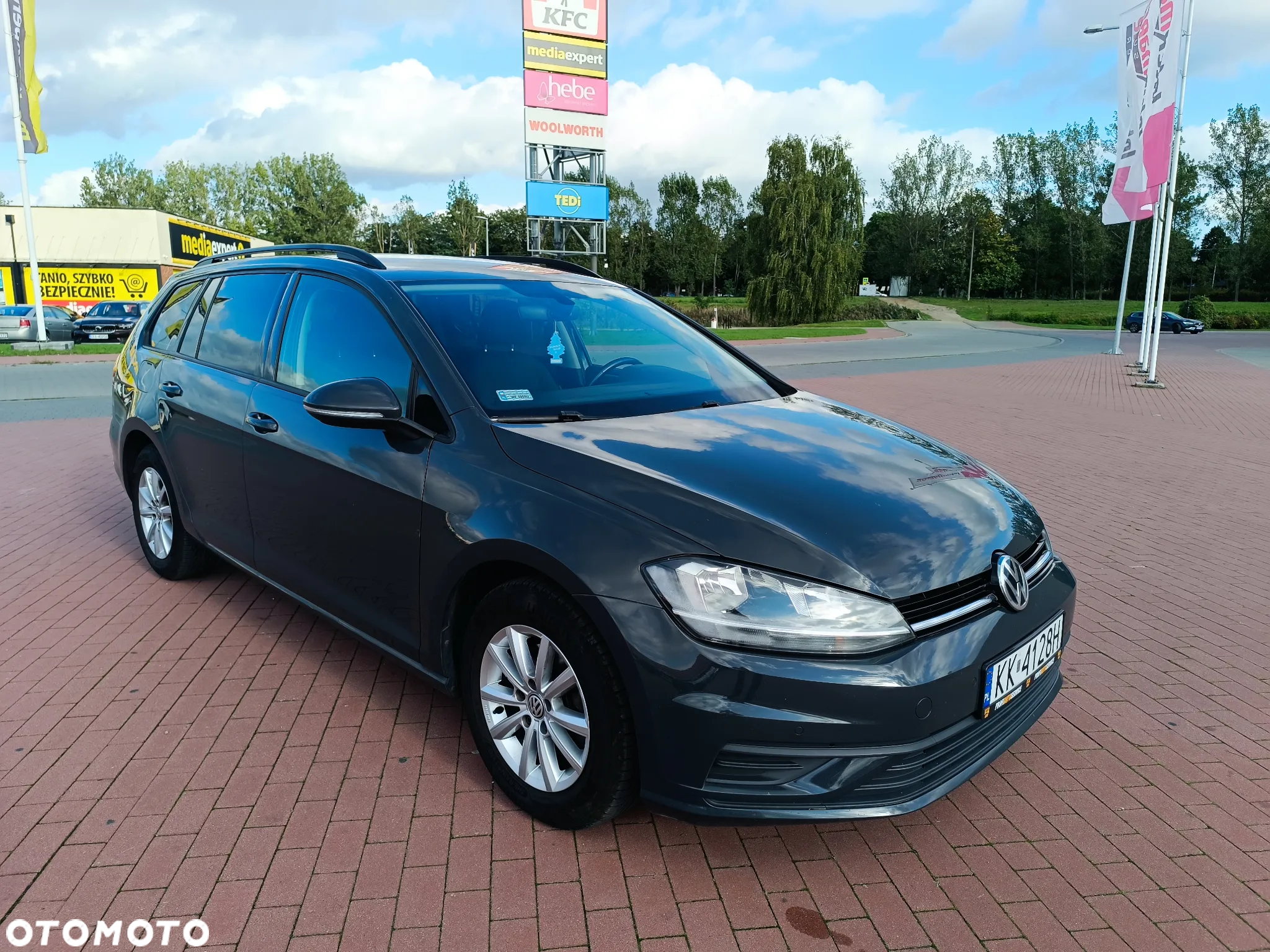 Volkswagen Golf VII 1.0 TSI BMT Trendline - 2