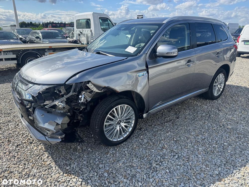 Mitsubishi Outlander 2.4 4WD Diamant - 8