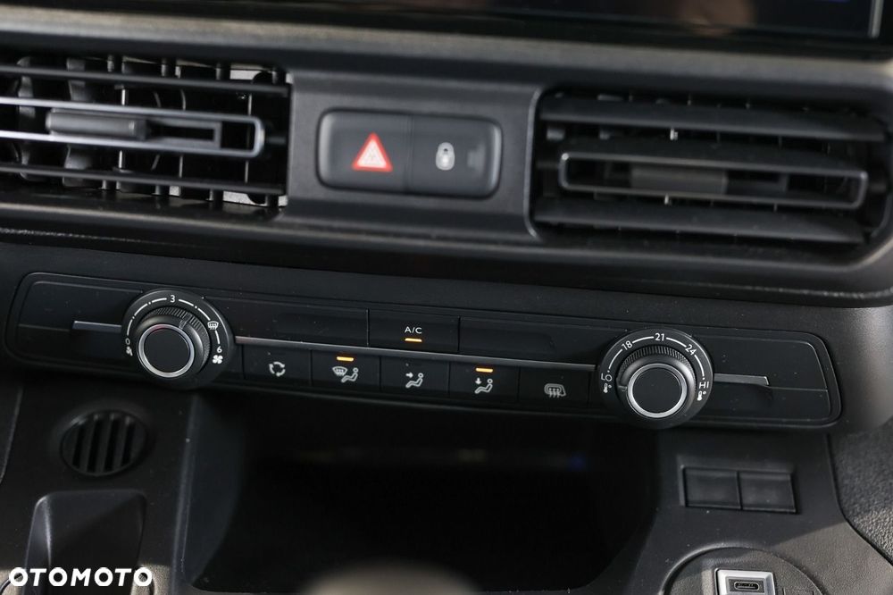 Toyota PROACE CITY - 27