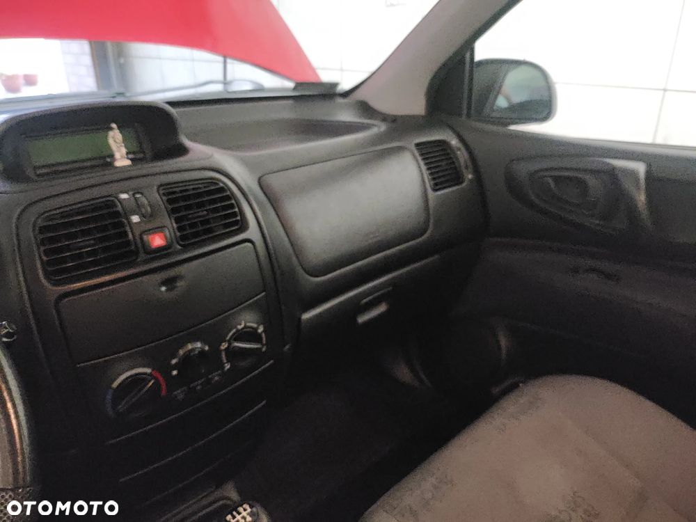Mitsubishi Space Star 1.8 GDI Avance - 6