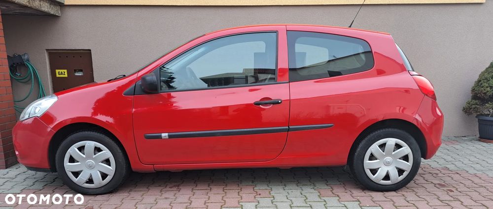 Renault Clio - 3