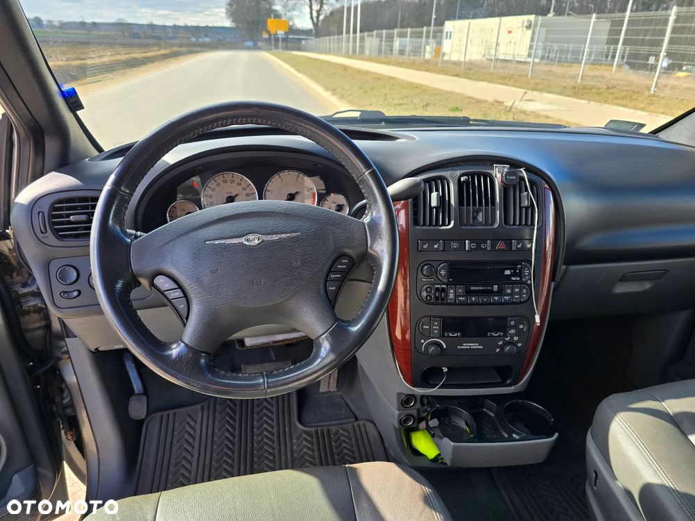 Chrysler Grand Voyager 2.8 CRD LX S&G - 10