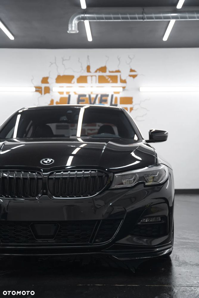 BMW Seria 3 330i M Sport sport - 3