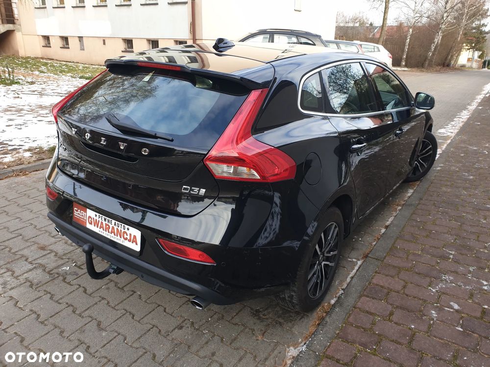 Volvo V40 D3 Inscription - 15