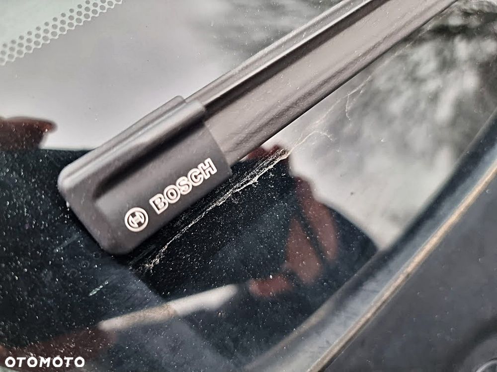 Peugeot 208 120 VTI Allure - 32