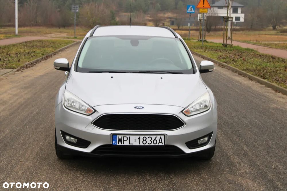 Ford Focus 1.6 TDCi DPF Ambiente - 2