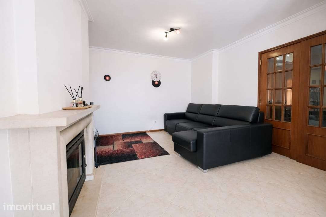 T2 com Terraço - Fitares - Grande imagem: 5/15
