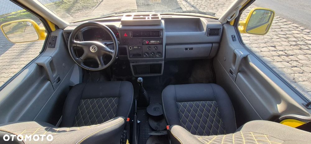 Volkswagen Multivan D - 28