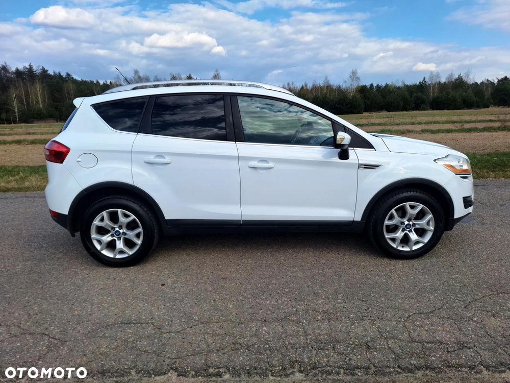 Ford Kuga 2.0 TDCi 2x4 Trend - 4