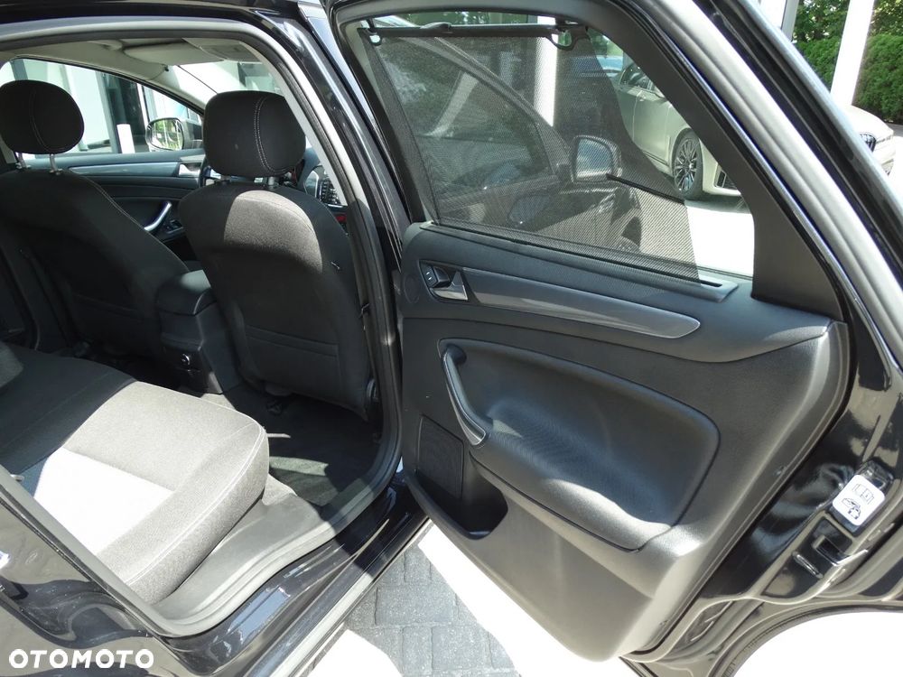 Ford Mondeo 1.6 T Gold X Plus - 18