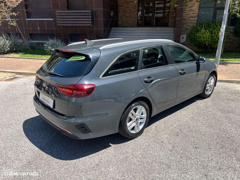 Kia Ceed SW 1.6 CRDi Drive+SRF 7DCT - 7