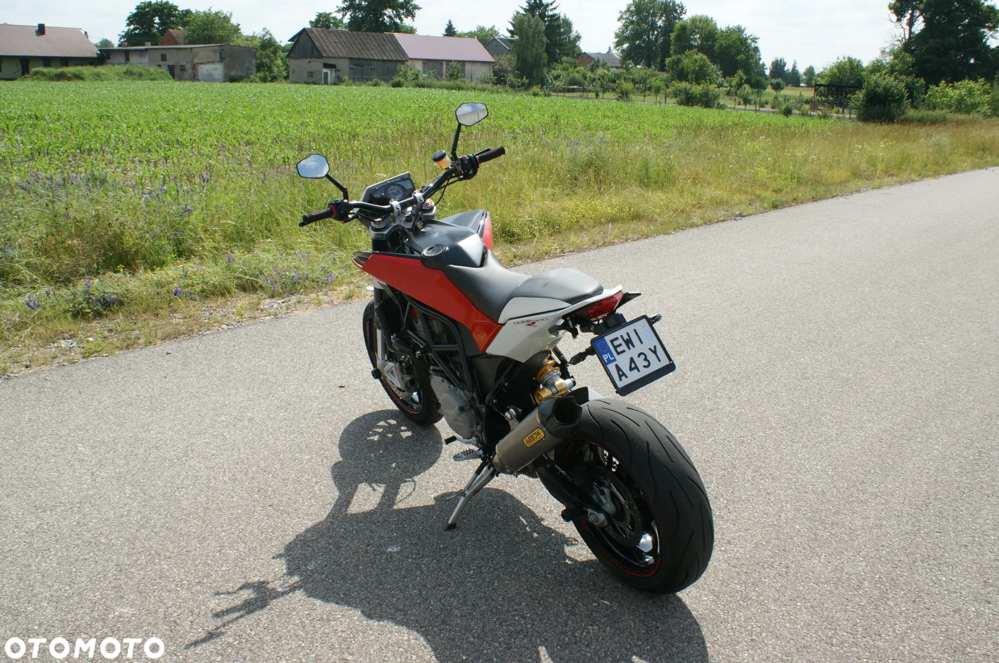 Husqvarna Nuda 900R - 11