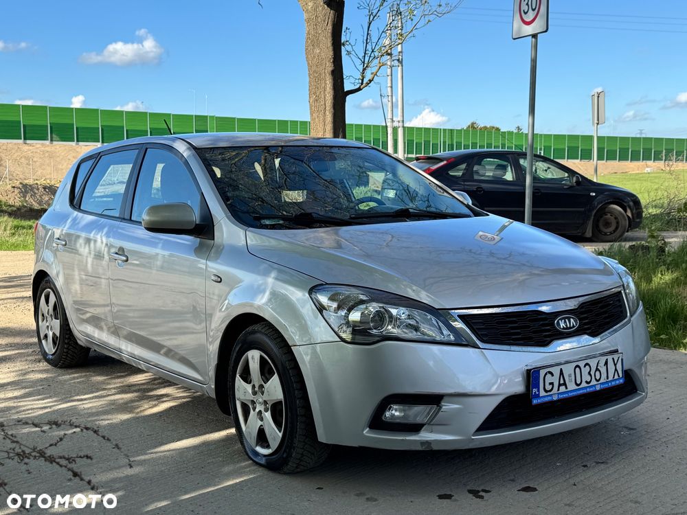 Kia Ceed 1.6 Crdi M - 3