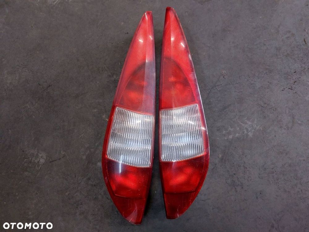 KLAPA BAGAŻNIKA + LAMPA FORD MONDEO MK3 G0 - 8