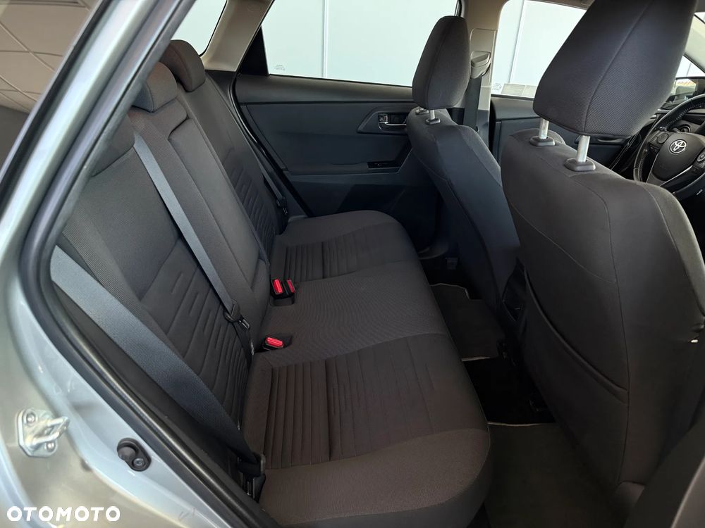 Toyota Auris Hybrid 135 Premium - 28